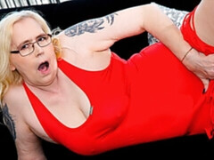 デカチン, フェラチオ, バック, 毛深い, オナニー, 熟年, 淫乱熟女, ショートヘア