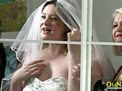 Grosser arsch, Grosse titten, Küssen, Lesbisch, Lecken, Lingerie, Muschi, Titten