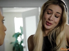 18 ans, Gros cul, Sucer une bite, Hard, Actrice du porno, Étudiant, Professeur, Adolescente