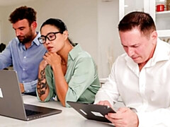 アジア人, デカ尻, デカチン, デカパイ, フェラチオ, 茶髪の, ダブル開発, 淫乱熟女