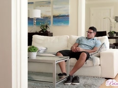 Минет, Брюнетки, Кончили внутрь, Крошечные, От первого лица, Киски, Бритые