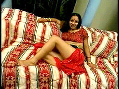 Asiatique, Brunette brune, Faciale, Poilue, Indienne, Lingerie, Suçant, Pute