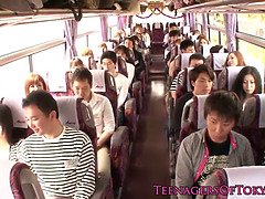 Asiatisch, Bus, Süss, Hd, Japanische massage, Jungendliche (18+), Flotter dreier