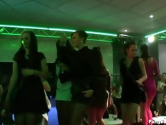 デカチン, ブロンド, 茶髪の, 衣服着たままセックス, ダンス, 女, 手コキする, ストッキング