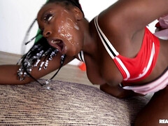 Gros cul, Grosse bite, Noire, Sucer une bite, Pom pom girl, Noir ébène, Faciale, Embrassement