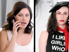 Rubia, Morena, Estilo perrito, Penetracion con dedos, Besar, Lamidas, Coño, Adolescente