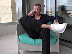 Leie, Blondine, Blasen, Hardcore, Milf, Schlampe, Flotter dreier, Titten