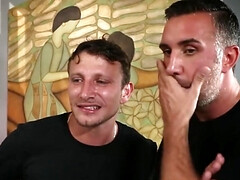 18 jahre, Grosser schwanz, Aufs gesicht abspritzen, Handjob, Hd, Orgasmus, Hintern versohlen, Jungendliche (18+)