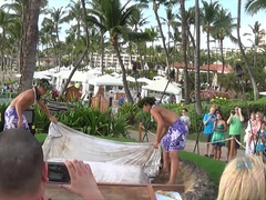 Leie, Strand, Bikini, Braunhaarige, Besamung, Latina, Pov, Abendanzug