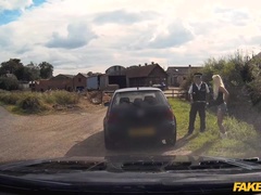 Leie, Arschlecken, Blasen, Fingern, Im freien, Pov, Muschi, Uniform
