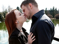 Grote lul, Pijpbeurt, Hondjeshouding, Flexibiel, Roodharige vrouw, Mager, Tiener, Tieten likken