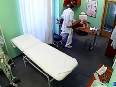 Amateur, Mamada, Pareja, Médico, Estilo perrito, Enfermera, Uniforme, Voyeur