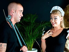 Grote kont, Grote lul, Grote mammen, Pijpbeurt, Hondjeshouding, Flexibiel, Mager, Tiener