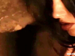 素人, ベビーシッター, ぽっちゃり, 舞台裏, 手コキする, インド人, 異人種間, マッサージ