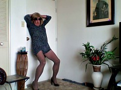 franny cd with pantyhose tease