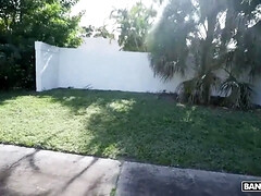 In den arsch, Blasen, Braunhaarige, Hd, Monster, Titten