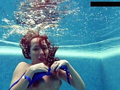 デカ尻, デカパイ, フェティッシュ, 彼女, Hd, プール, ティーン, 水中