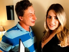 Mooie dikke vrouwen, Grote kont, Grote mammen, Hondjeshouding, Fetisj, Handbeurt, Masturbatie, Tatoeage