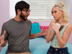 Culo, Rubia, Estilo perrito, Lamidas, Coño, Afeitado, Tatuaje, Adolescente