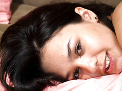 Braunhaarige, Masturbation, Rasiert, Solo