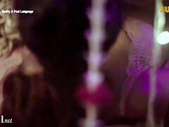 Gros cul, Gros seins, Sucer une bite, Éjaculation interne, Tir de sperme, Hard, Fait maison, Indienne