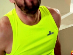 デカ尻, デカパイ, 黒人, フェラチオ, 顔射, 開帳, 手コキする, ハードコア