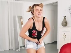Enthousiasteling, Pijpbeurt, Sperma shot, Hondjeshouding, Spuiten