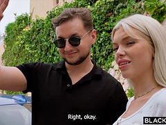 Noire, Sucer une bite, Brunette brune, Éjaculation interne, Noir ébène, Branlette thaïlandaise, Interracial, Chevaucher