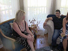 Anaal, Grote kont, Grote lul, Pijpbeurt, Sperma, Sperma shot, Moeder die ik wil neuken, Realiteit