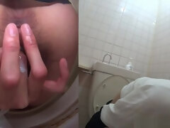 アジア人, 日本人, オナニー, 淫乱熟女, オーガズム, 放尿, 一人, おもらし