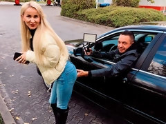 Arsch, Blasen, Handjob, Masturbation, Milf, Im freien, Dürr, Entkleiden