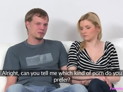 Amateur, Sucer une bite, Tromperie, Femelle, Doigter, Léchez, Bureau, Chatte