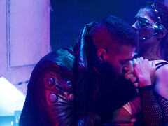 アメリカ人, ブーツ, 茶髪の, Hd, ポリス, オマンコ, ショートヘア, ヒモパン