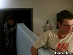 Блондинки, Брюнетки, Масло, Пирсинг, Тощие, Высокие