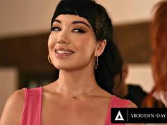 Grote lul, Grote mammen, Sperma shot, Voeten, Hardcore, Masturbatie, Realiteit, Tiener