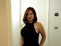 Enthousiasteling, Grote kont, Grote mammen, Hondjeshouding, Hd, Zoenen, Natuurlijke tieten, Tieten likken