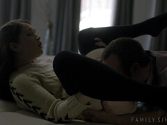 Kont, Pijpbeurt, Bruinharig, Gezin, Kokhalzen, Keuken, Likken, Tieten likken