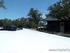 Brunette brune, Hd, Lesbienne, Nue  à poil, De plein air, Public, Rousse roux, Adolescente