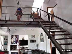 Anal, Nana, Jarretelles