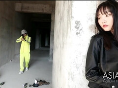 Sucer une bite, Célébrité, Chinoise, Classique, Tir de sperme, Fessée, Jarretelles, Strapon