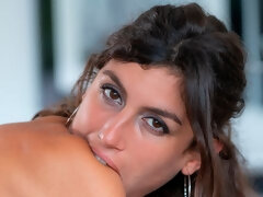 フェラチオ, 茶髪の, バック, 毛深い, 手コキする, なめる, オマンコ, ティーン