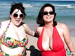 素人, ぽっちゃり, デカ尻, デカパイ, 茶髪の, 指いじり, 一人, ストリッピング