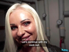 Plantureuse, En levrette, Hard, Argent, De plein air, Pov, Tatouage, Nénés