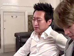 母, ティーン, 三人