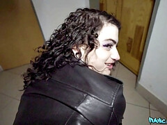 お尻, 黒人, フェラチオ, 茶髪の, レザー, アウトドア, 穴開きパンティ, タトゥー