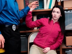 Cul, Sucer une bite, Brunette brune, Attrapée, Branlette thaïlandaise, Rasée, Adolescente, Uniforme