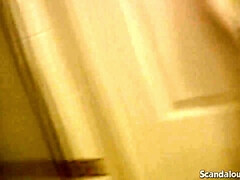 Grosse bite, Gros seins, Sucer une bite, Brunette brune, Hd, Orgasme, Chatte, Suçant