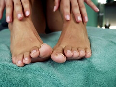 Lieveling, Bruinharig, Fetisj, Voeten fetish, Pornster