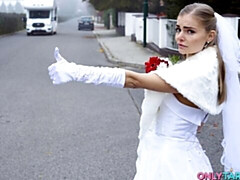 Grosser arsch, Grosser schwanz, Blasen, Braut, Hundestellung, Natürlichen titten, Jungendliche (18+), Titten