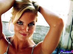 Tetas grandes, Rubia, Tetona, Lencería, Tetas naturales, Pequeña, Flaco, Solo